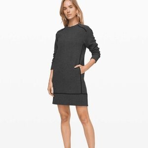 Lululemon Gray Textured Long Sleeve Dress